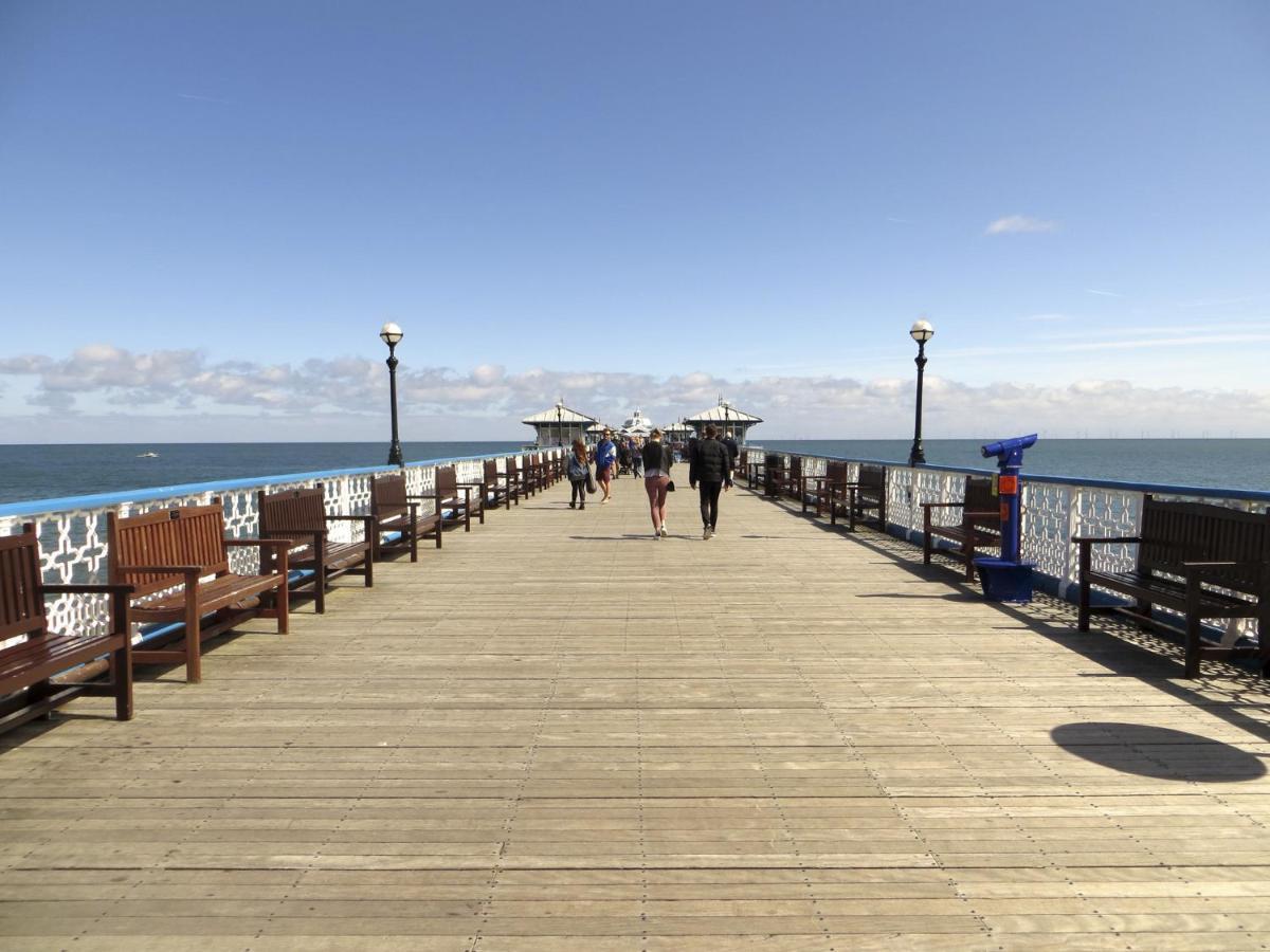 Seaclyffe Hotel Ltd Llandudno Bagian luar foto