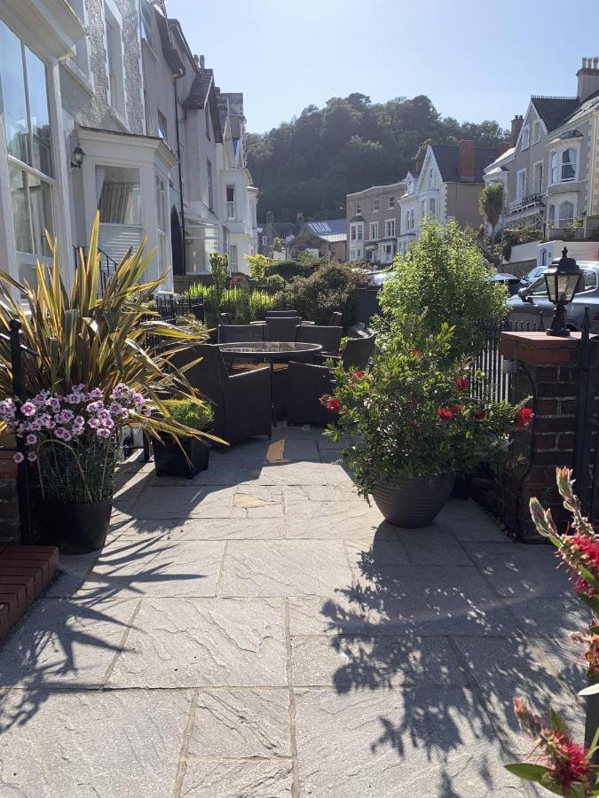 Seaclyffe Hotel Ltd Llandudno Bagian luar foto